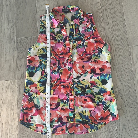 NWOT The Limited Sleeveless Pink Floral Button up Blouse Size Small - Picture 5 of 7